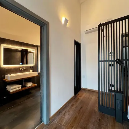 Gioiamia - Luxury In Cattedrale 住宿加早餐酒店 *